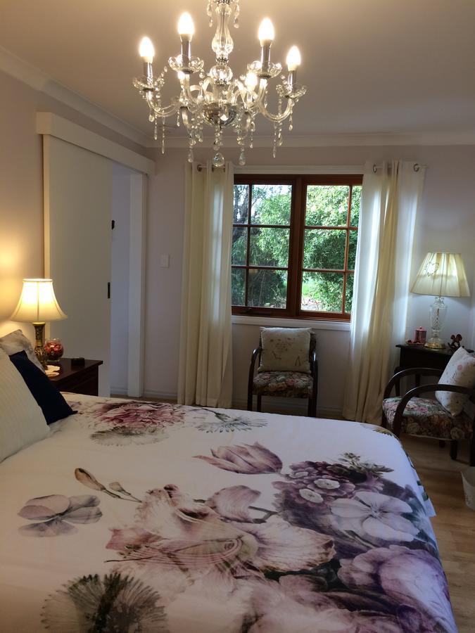 Whispering Pines Bed And Breakfast Collie Buitenkant foto
